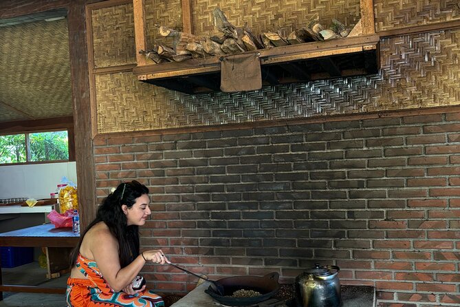 Best of Ubud Full Day Tour with All Inclusive - Stop 4: Puseh Batuan Temple and the Black-Palm Roof Detail