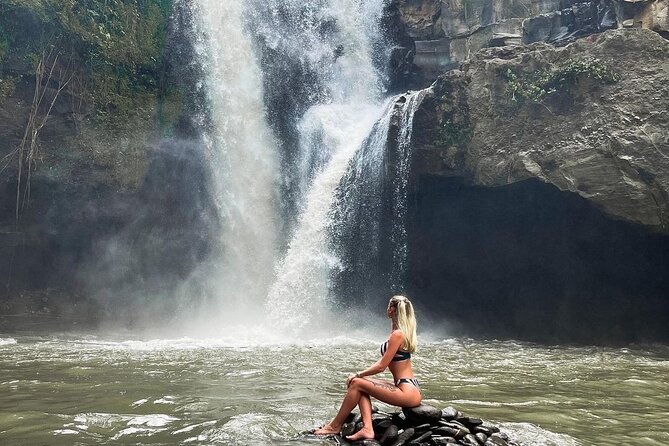 Best of Ubud Waterfalls, Tegalalang Rice Terrace & Jungle Swing - Food break at a local warung: plan lunch yourself