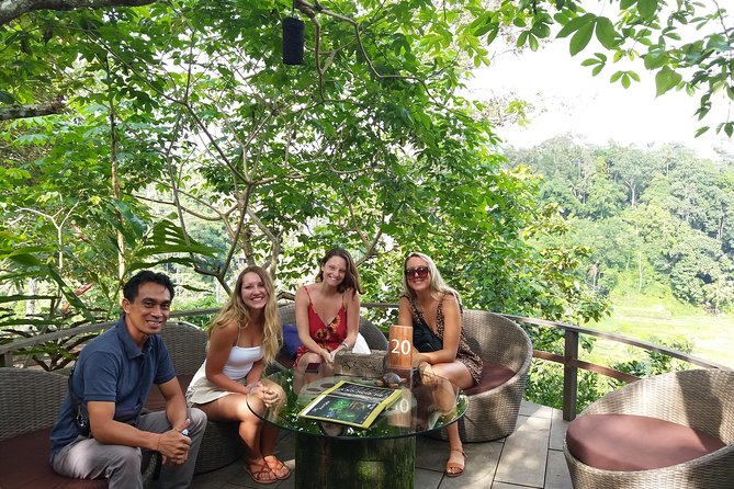 Best Ubud Tours -All inclusive with private driver - D’alas Restaurant Lunch Timing at Tegallalang (Pay-As-You-Go)