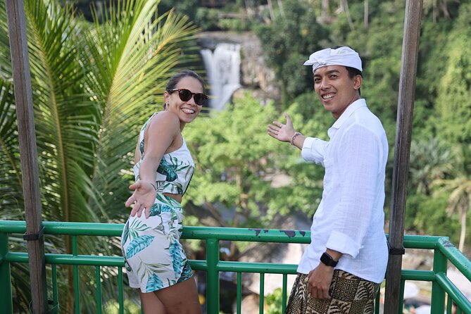 Blue Lagoon Snorkeling and Lunch - Ubud Monkey Forest - Waterfall - Kanto Lampo Waterfall: A Midday Change of Pace Between Sea and Monkeys