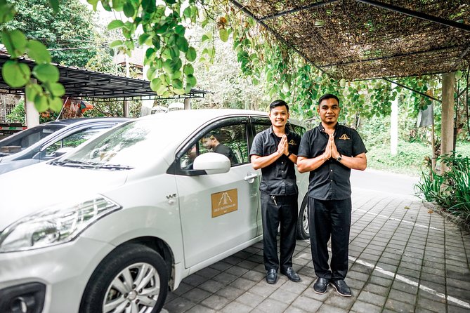 Body Massage Experience in Ubud Traditional Spa - Welcome drink, cold towel, and the form that guides your massage