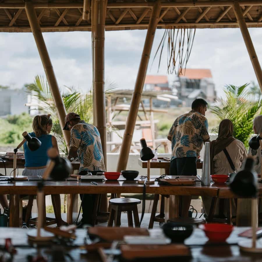 Canggu: Bali Turtle Silver & Gold Workshop - Your Instructors Matter: Why This Workshop Feels Personal