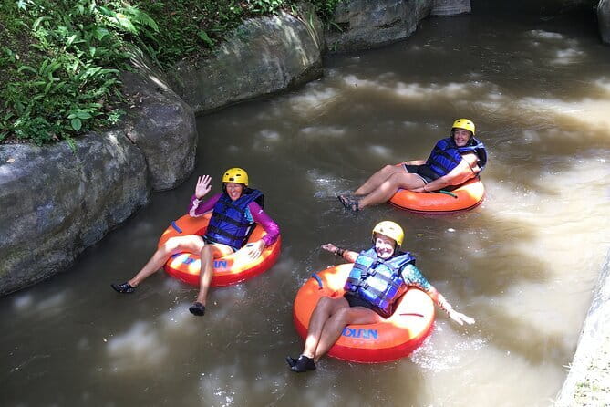 Cave Tubing Adventure in Ubud - After the Tubing: Lockers, Showers, and Lunch at Bambo