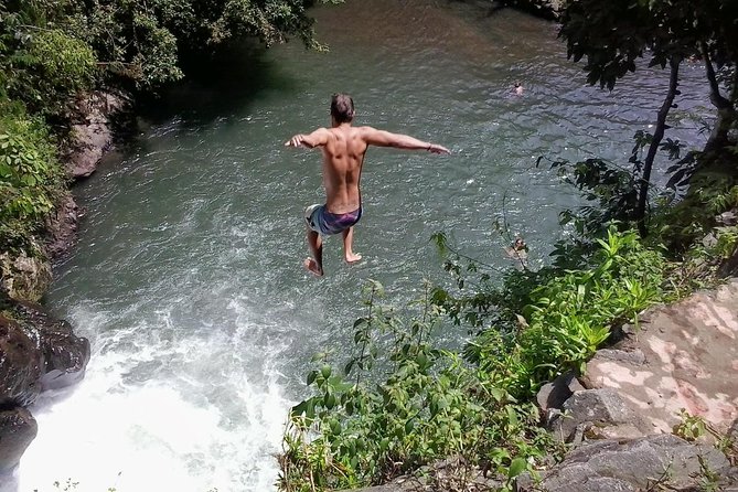Cliff Jumping and Sliding at Aling Aling Waterfall - Who should book this Aling-Aling experience?