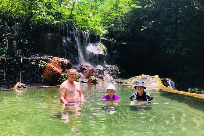 Day Tour with Sunrise and waterfall - Goa Raja Waterfall: King Cave and a Hidden Cliff Finish