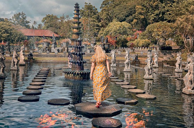 Discover East Bali: Snorkeling Blue lagoon & Instagramable Spots - The Full-Day Photo Plan: Coffee, Bali Swing, and Tukad Cepung Waterfall