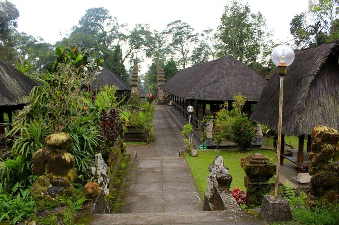 Discover Hidden Waterfall, Unesco Rice Terraces and Mountain Temple - Luhur Batukaru Temple: Spiritual Calm at the Foot of Mount Batukaru