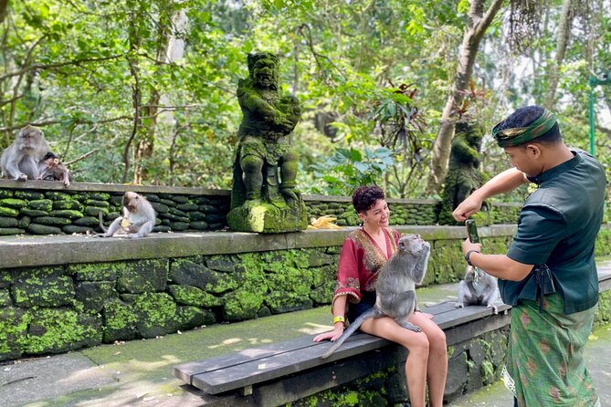 Discover The Best of Ubud: All-Inclusive and Private Guided Tour - Pemulan Bali Coffee Plantation: tea and coffee learning with a final payoff