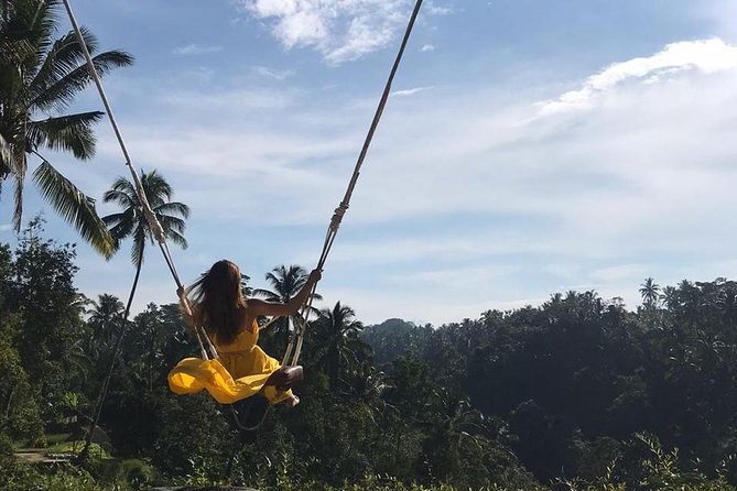 Enchanting Bali Tour with the Best Driver | All Included - Lunch at D Alas and How to Avoid the Midday Energy Dip