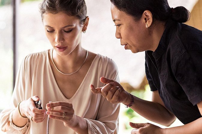 Exclusive Jewelry Master Class - Practical Notes: Footwear, Timing, and Getting There