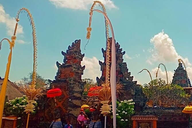 Experience Full Day to Bali Swing Temple and Monkey Forest - Rice terraces and Ubud’s Monkey Forest: nature drama, not just sightseeing