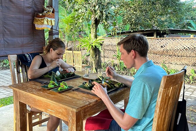 Farm-to-Table Balinese Cooking Experience - Pickup and the 3-Hour-30-Minute Rhythm in Ubud
