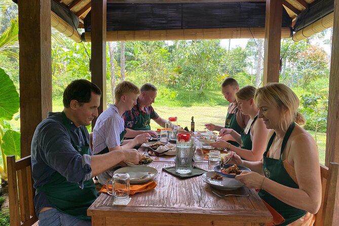 From Ubud: Authentic Bali Farm Cooking School & Organic Farm - Cooking six Balinese dishes (plus dessert) without feeling lost