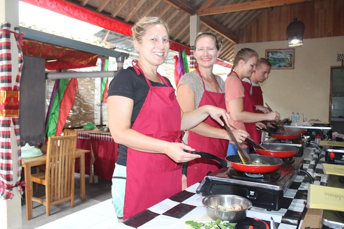 From Ubud : Ubud Balinese cooking class with Market tour - Key highlights worth planning around