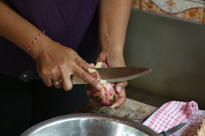 Gianyar Market Visit & Cooking Class in Ubud with Kadek & Putu - From the Family Compound to the Cutting Board: The Hands-On Cooking Flow