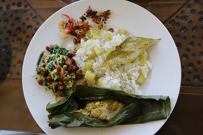 Gianyar Market Visit & Cooking Class in Ubud with Kadek & Putu - The Gianyar Market: Fruits, Vegetables, and Herbs You’ll Recognize Later