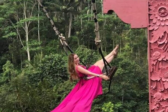 Healing purification spiritual Tour - Uma Pakel Agro Tourism: herbal tea, forest views, and photo time