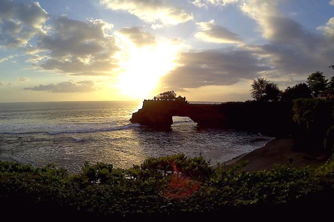 Hidden Nungnung Waterfall and Tanah Lot sunset Private Tour - Tanah Lot Sunset: Ocean-Set Magic With a Real Time Window