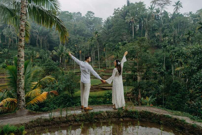 Hire Bali Private Professional Photographer with Edit Photos - Route choice: sunrise Insta-style vs Ubud signature vs waterfalls
