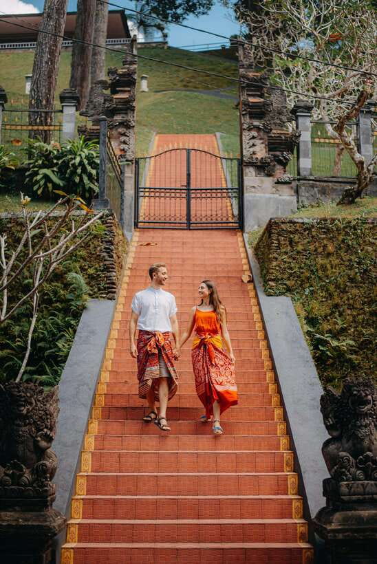 Hire Bali Private Professional Photographer with Edit Photos - Temples and culture: getting respectful photos, not just snapshots