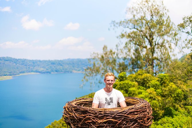Instagram Tour in Bali: The Most Beautiful Spots - Stop 3: Wanagiri Hidden Hills—bird’s-nest views and the swing moment