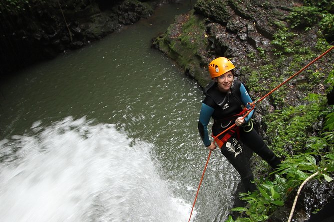 Intermediate canyoning trip in Bali " Samba canyon " - Who should book Samba Canyon (and who should think twice)