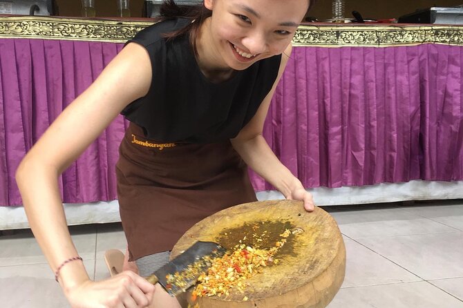 Jambangan Bali Cooking Class - In a Balinese Home: What the Open Kitchen Really Feels Like