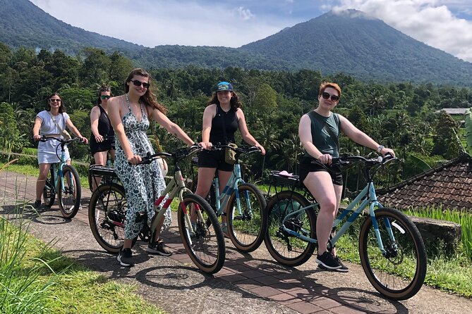 Jatiluwih E-bikes Tour Cycling Group - The ride through UNESCO terraces: what the timing feels like