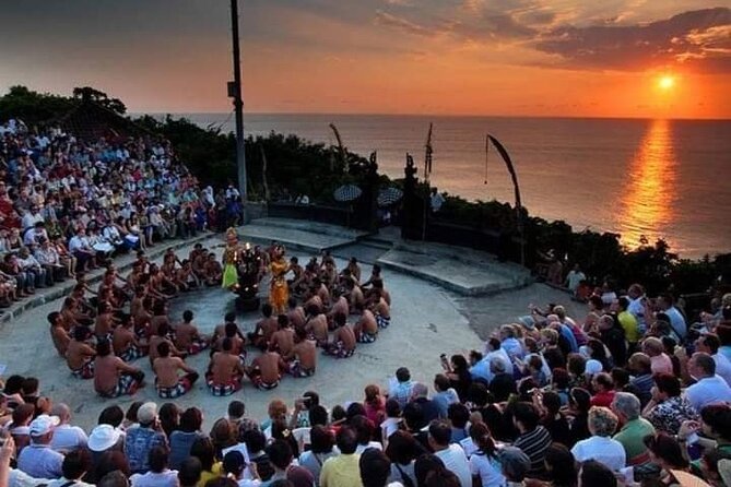 Kecak fire dance in Uluwatu - The private ride: A/C comfort, bottled water, and fewer headaches