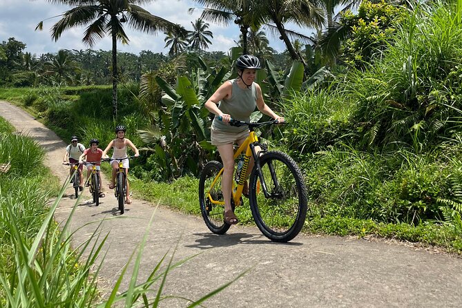 Kintamani Down Hill Cycling - Bikes, Helmets, and the Effort Level You Can Plan For