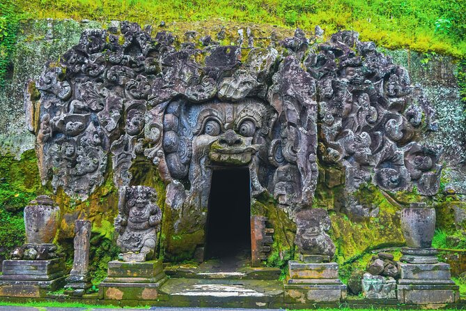 Kintamani Lake & Volcano Tour - Mas Woodcarving Village: Watching Craft, Not Just Buying It