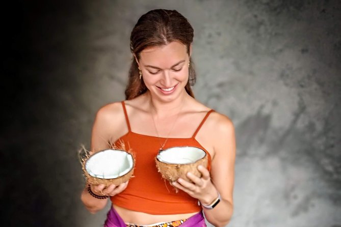 Make Traditional Bali Coconut Oil with a Balinese Family - What you take home: coconut oil plus optional silversmithing