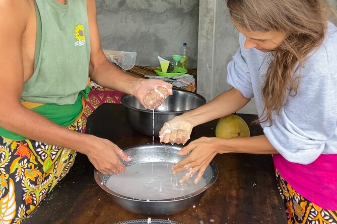 Make Traditional Bali Coconut Oil with a Balinese Family - Bottom line: should you book it?
