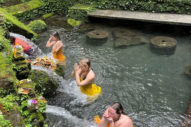 Meditate with a Shaman - Mengening Temple water purification: stillness, rules, and what you actually do