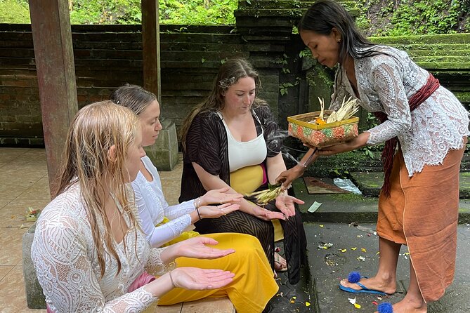 Meditate with a Shaman - The shaman meeting: palm, birth date, and what translation really means