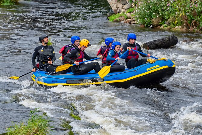 Melangit White Water River Rafting - On the Melangit River: fast start and private vibes