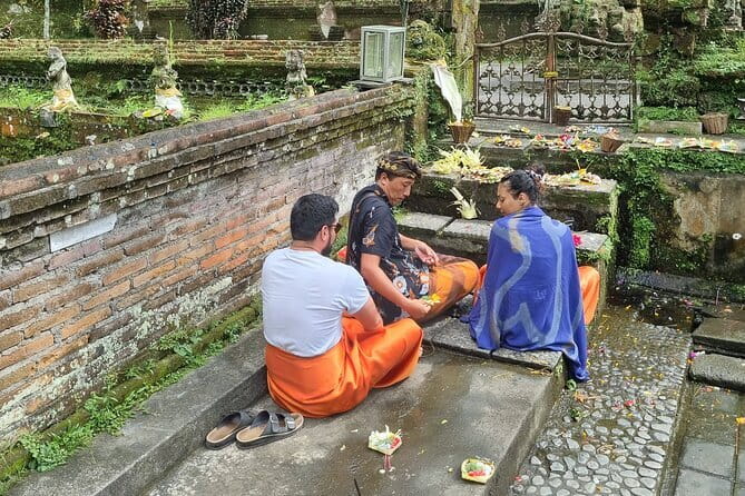 Melukat Ceremony and Temple Tour at Gunung Kawi Sebatu Temple - Melukat ceremony: how to prepare and what to expect