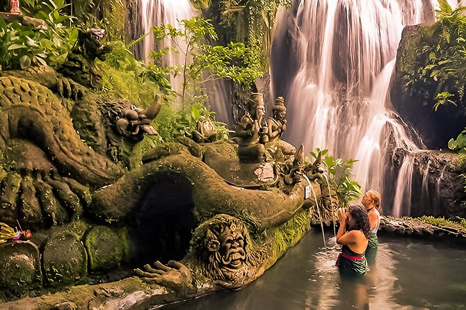 Melukat - The Purification Ceremony at Tirta Empul Temple - Melukat at Tirta Empul: what the ritual part feels like
