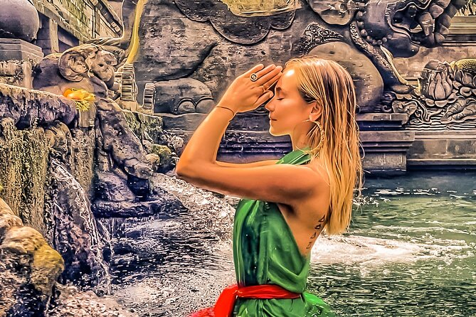 Melukat - The Purification Ceremony at Tirta Empul Temple - Tukad Cepung waterfall: why this stop is worth the effort