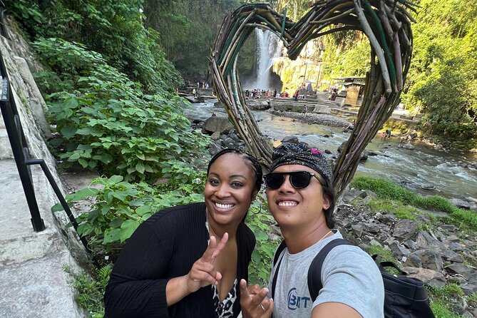 Monkey Forest, Temple, Waterfall and Rice Terrace in Ubud Tour - Tegalalang Rice Terraces: Classic Views, a Short Walk, and Photo Timing