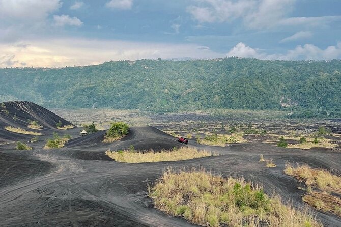 Mount Batur Jeep Sunrise & Overnight Glamping Experience - The sunrise show over Mount Batur and Lake Batur: what you’re really paying for