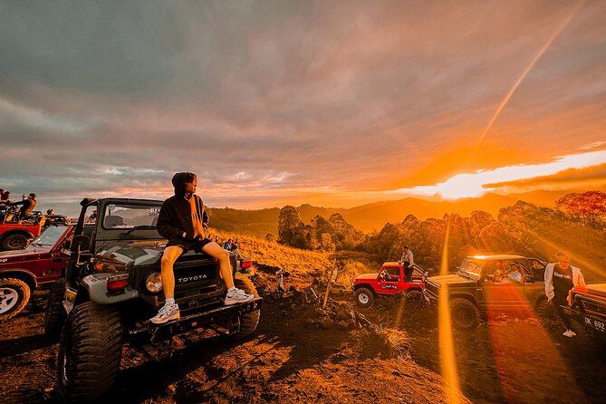 Mount Batur Jeep Sunrise with 4WD Adventures Tour - Stop 1: Mount Batur sunrise from the jeep, plus breakfast up top