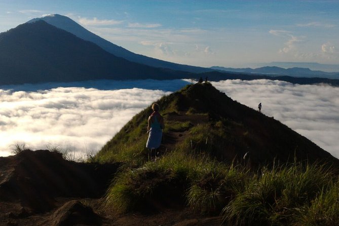 Mount Batur Sunrise Hike and Natural Hot Spring Option - Coffee Plantation Stop: A Midday Reset