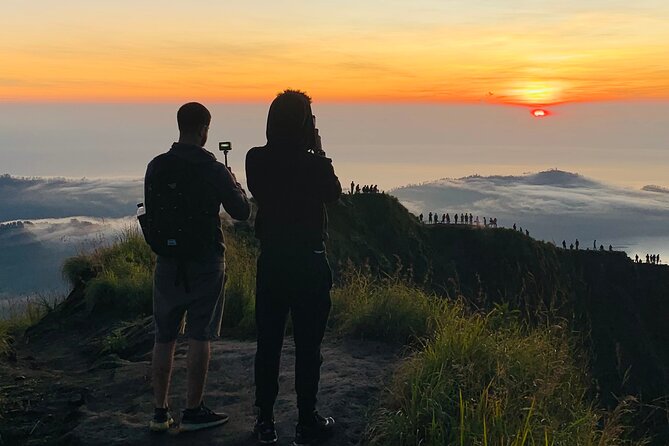 Mount Batur Sunrise Hike And Natural Hot Spring - The flashlight hike up Mount Batur: gear and how not to waste energy