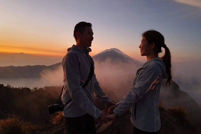 Mount Batur Sunrise Hike with Sekumpul Waterfalls Tours - What the included meals and hot drinks do for your energy