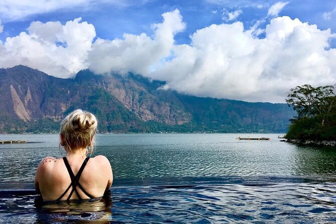 Mount Batur Sunrise Jeep & Hot Spring - All Inclusive Tour - Group Size and Atmosphere: Max 15 Travelers