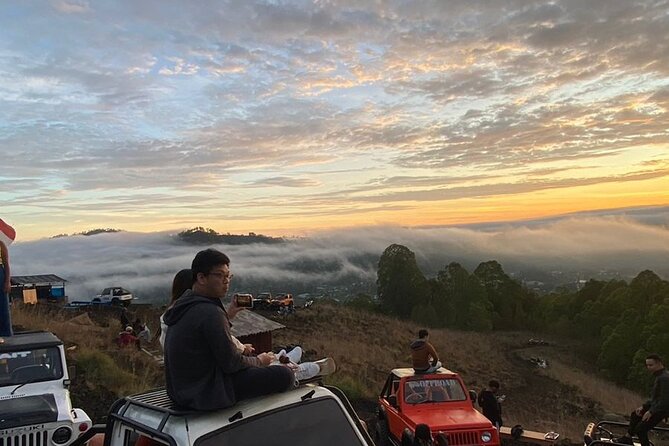 Mount Batur Sunrise Jeep Private Tour With Breakfast - Black lava & black sand exploration: the practical highlights