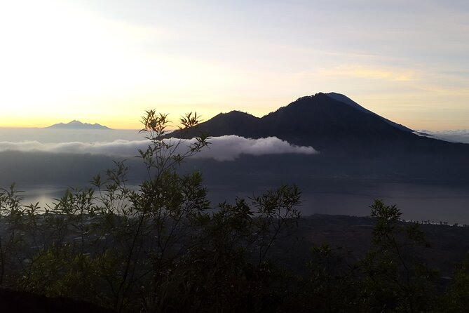 Mount Batur Sunrise & Natural Hot Springs - Breakfast on volcanic steam: a simple meal with a cool story