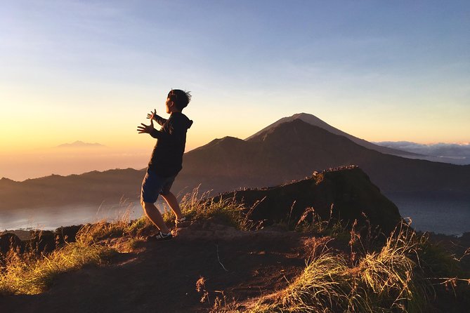 Mount Batur Sunrise Trekking with Breakfast - Breakfast on Volcanic Steam: eggs, sandwiches, fruit, and coffee or tea