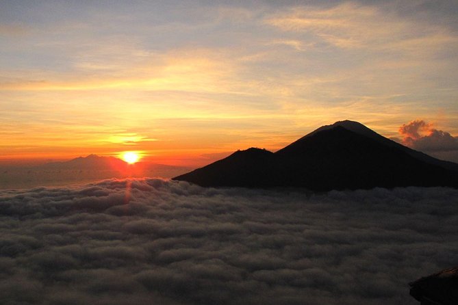 Mount Batur Volcano Sunrise Trekking With Ubud Rice Terrace - Price and value: is $60 reasonable for sunrise + guides?